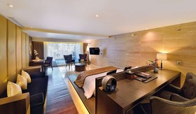de Vins Sky Seminyak Hotel