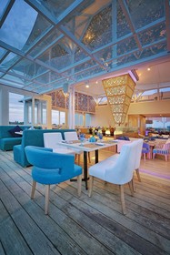 de Vins Sky Seminyak Hotel