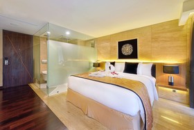 de Vins Sky Seminyak Hotel