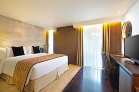 de Vins Sky Seminyak Hotel