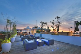 de Vins Sky Seminyak Hotel