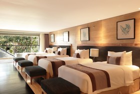 de Vins Sky Seminyak Hotel