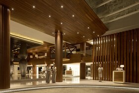 Double Six Luxury Hotel
