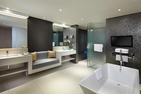Double Six Luxury Hotel