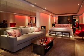 Double Six Luxury Hotel
