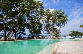 Double Six Luxury Hotel