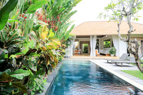 French - Victoria Villas