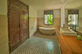 French - Victoria Villas