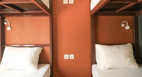Gelatik Bed and Breakfast - Hostel