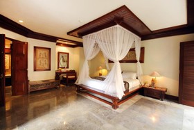 Grand Balisani Suites