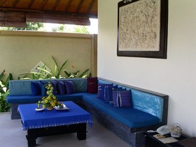 Heliconia Villa