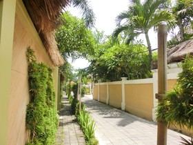 Jas Green Villas and Spa