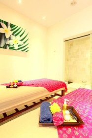 Jas Green Villas and Spa