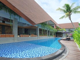 Kayumas Seminyak Resort