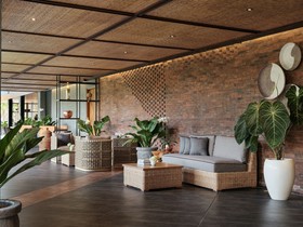 Kayumas Seminyak Resort