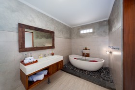 Kusuma Living & Villas