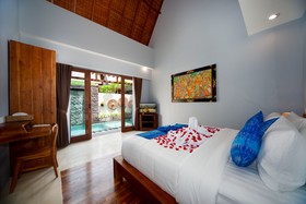 Kusuma Living & Villas