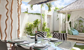Le Chloe Villas