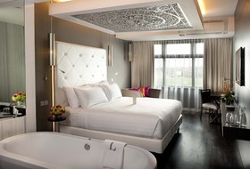 L Hotel Seminyak
