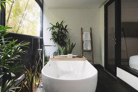 Lloyd's Inn Bali