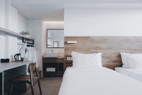 Lloyd's Inn Bali