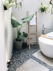 Lloyd's Inn Bali