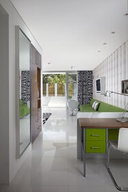 Chill Hotel Seminyak