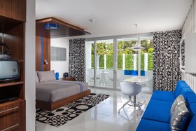 Chill Hotel Seminyak