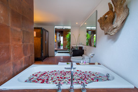 Mayaloka Villas Seminyak