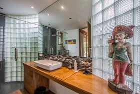 Maya Villa