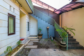Merthan House by OYO Rooms