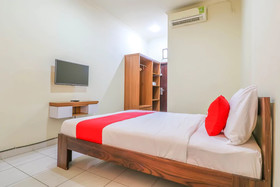 Merthan House by OYO Rooms
