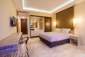 M Suite