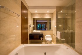 M Suite