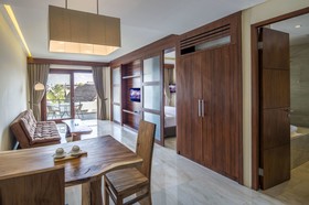 M Suite