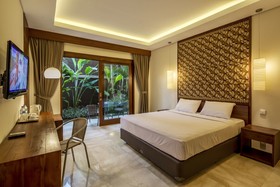 M Suite