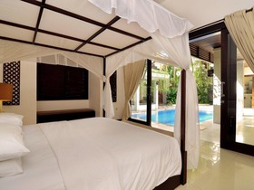 Natayani Villa