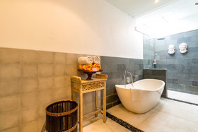 New Pondok Sara Villas