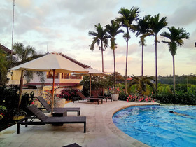 Nipuri Hotel