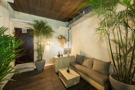 Paisa Seminyak Living