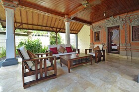 Puri Dewa Bharata Hotel & Villas