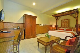 Puri Dewa Bharata Hotel & Villas