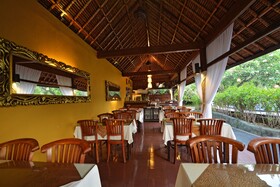 Puri Dewa Bharata Hotel & Villas