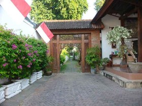 Puri Keraton Seminyak
