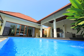 Putri Bali Villa