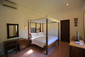 Putri Bali Villa