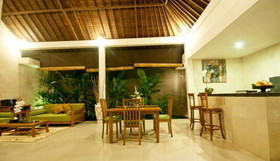Sandi Agung Villa
