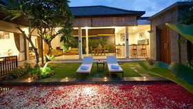 Sandi Agung Villa