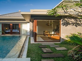 Seminyak Icon