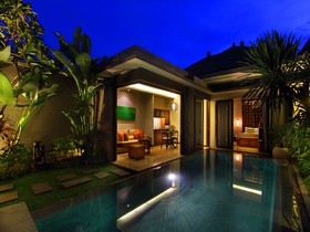 Seminyak Icon